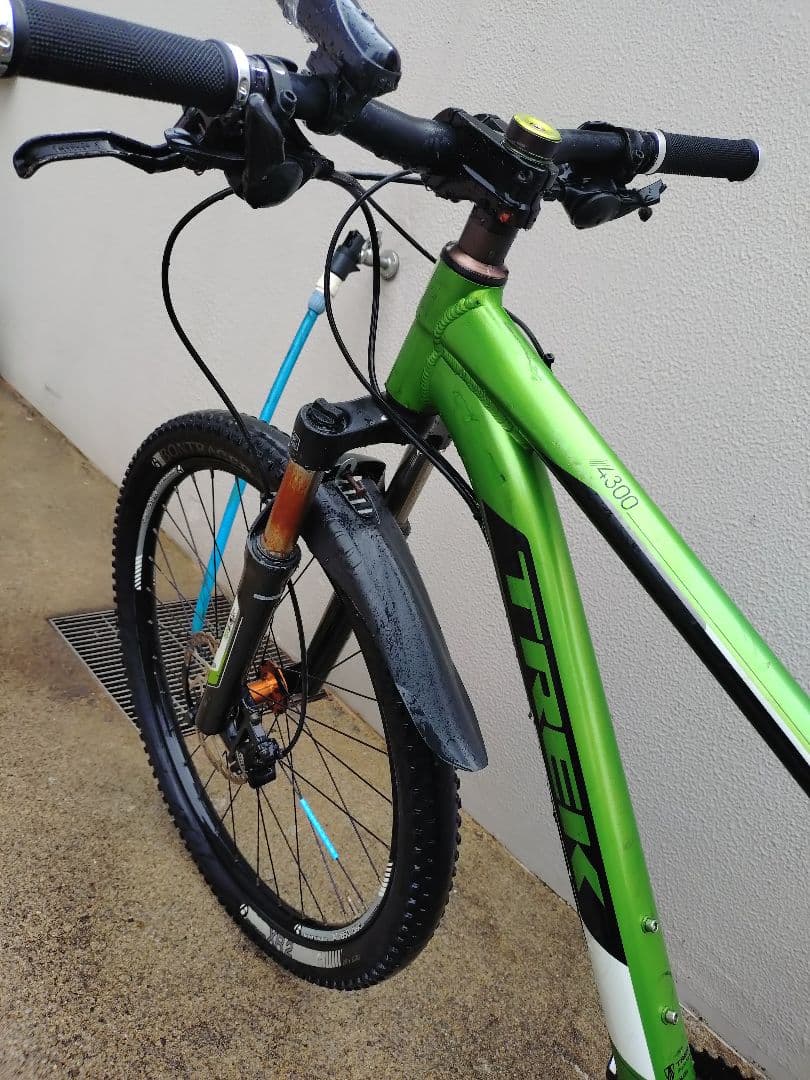 最終値下げ（底値です）TREK　MERLIN　2012年製