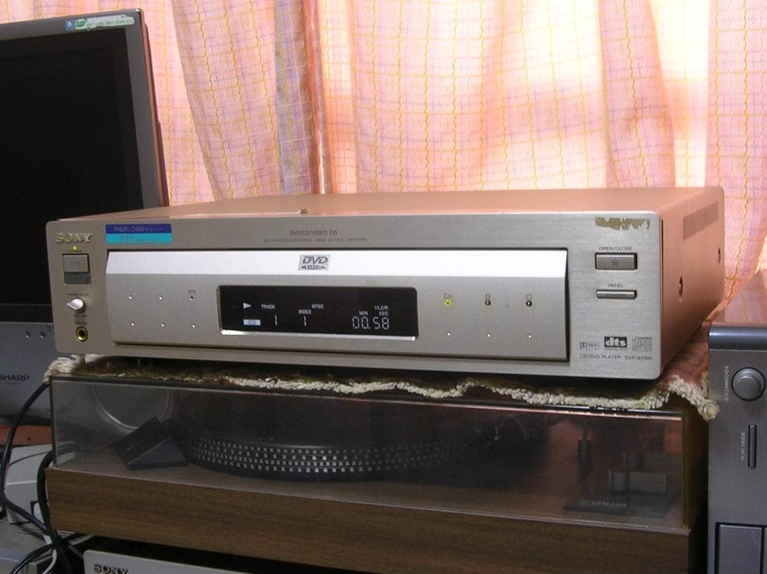 動作品＞SONY DVP-S7700 DVDプレーヤー+リモコン付き ＜動作品＞SONY