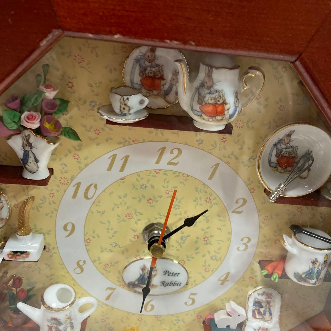 ⭐️稀少⭐️ピーターラビット⭐️ロイターポーセリン⭐️ミニチュア陶器⭐️掛け時計⭐️