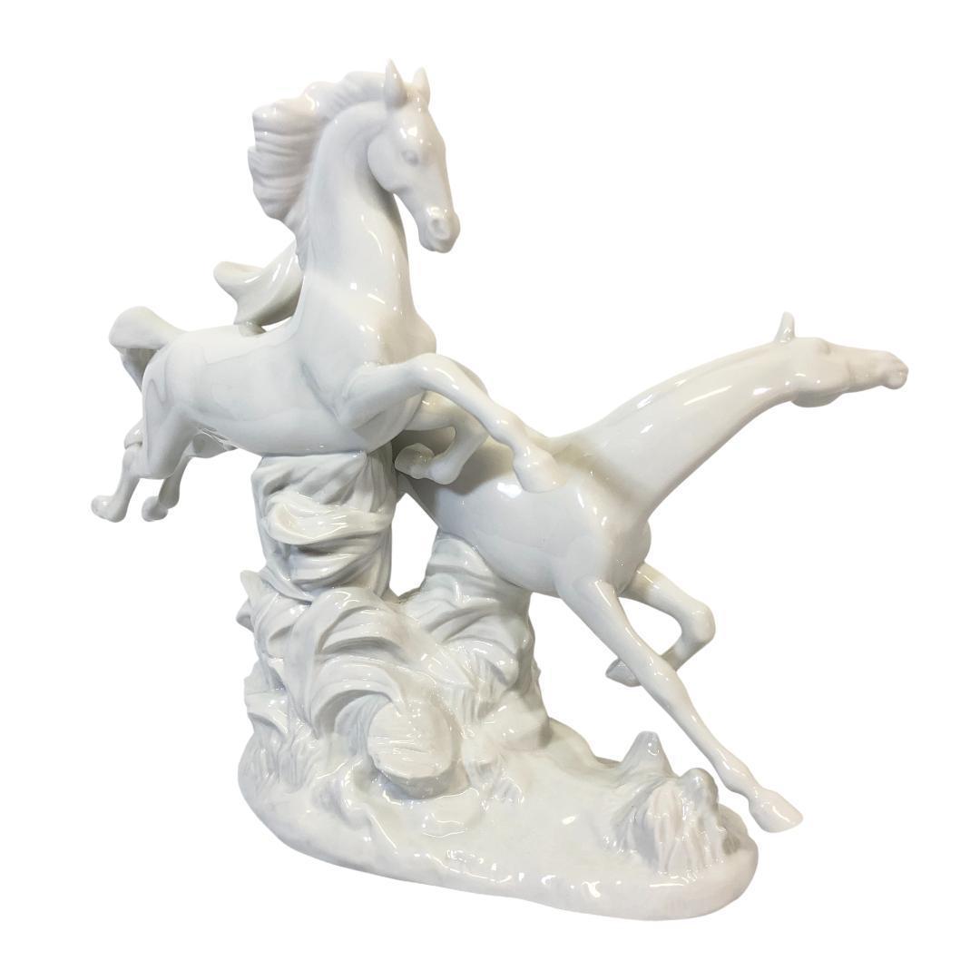 リヤドロ LLADRÓ 人形 駆ける馬 White 白 - メルカリ
