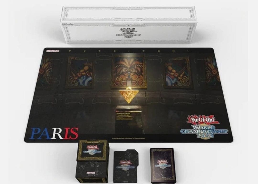 遊戯王 WCS 2025 デュエルセット パリ 世界大会 スリーブ プレイマット