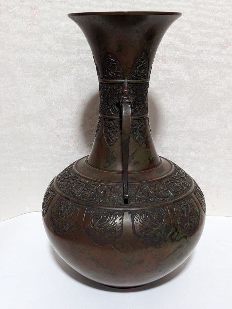 ♦高岡銅器 能作吉秀作 斑銅 鋸歯 鳳凰 饕餮地紋 龍双耳花瓶 花器置物 骨董品