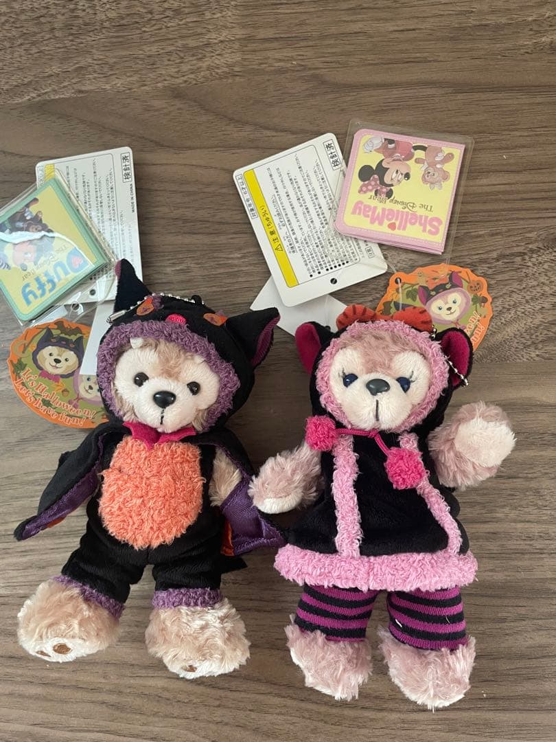 ダッフィー シェリーメイ ハロウィン ぬいぐるみバッジ 2体セット 公式