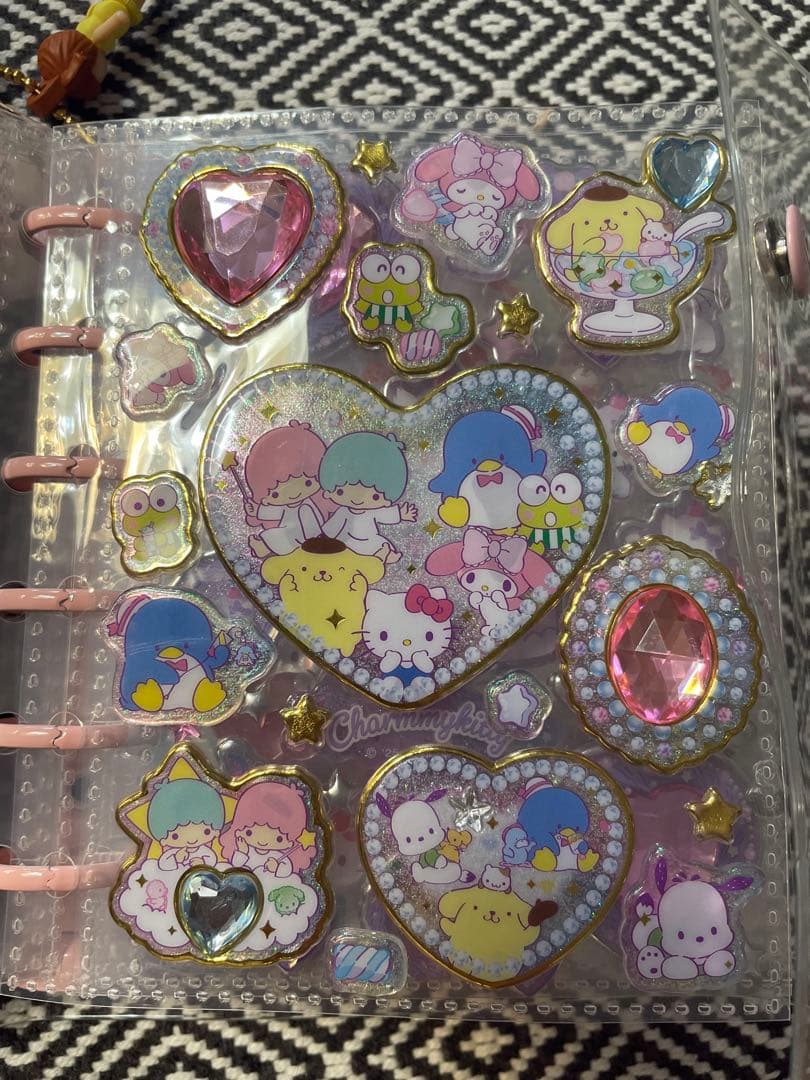 ハローキティ シール帳　完成品　サンリオ