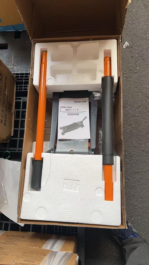 中古美品　油圧ジャッキ 低床 3t フロアジャッキ ガレージ 軽自動車 オレンジ