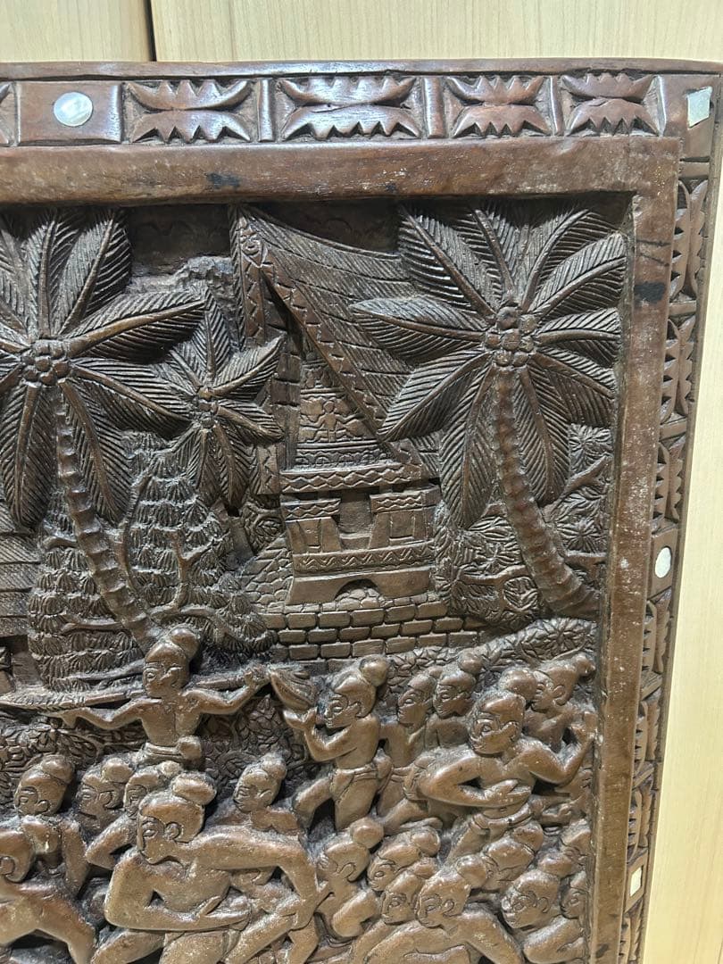 ストーリーボード パラオ国立美術館購入 木彫り