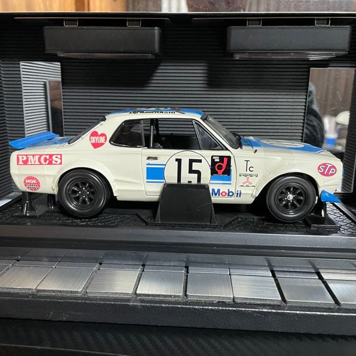 新品未展示品　京商 1/18スカイライン 2000GT-R高橋国光 直筆サイン入