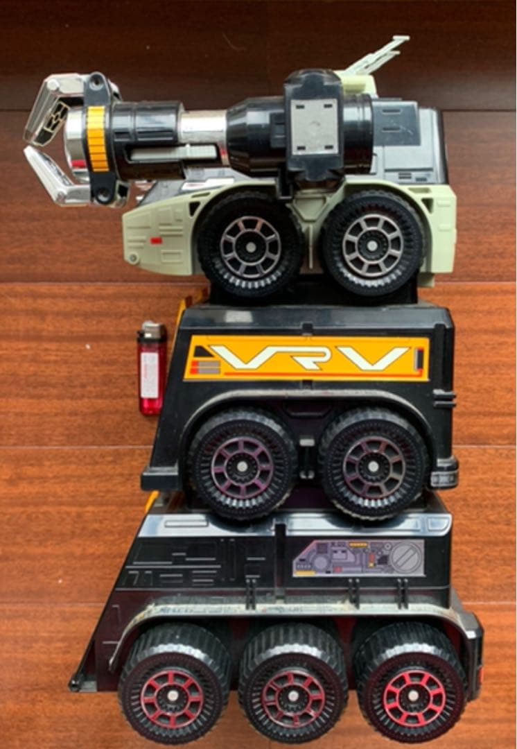 バンダイ製激走合体ロボットDRRV