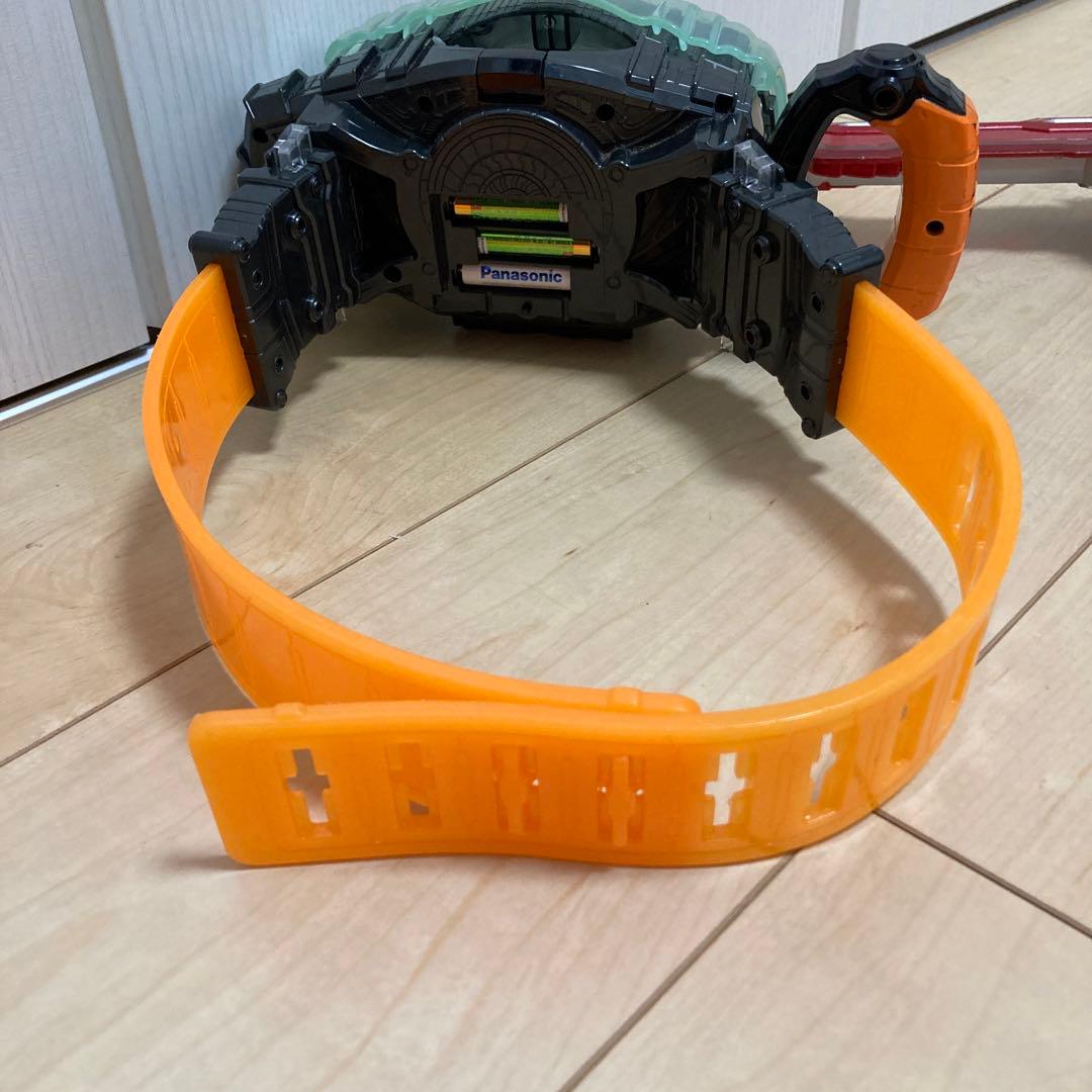 仮面ライダーベルトとアイコンセット　中古品