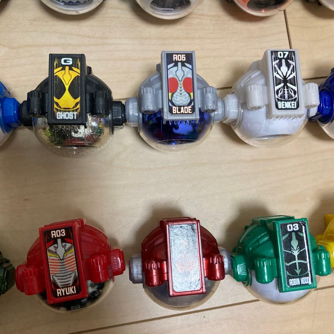 仮面ライダーベルトとアイコンセット　中古品