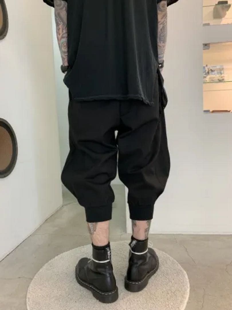 Glamb - Carson Cropped Pants ブルー - メルカリ