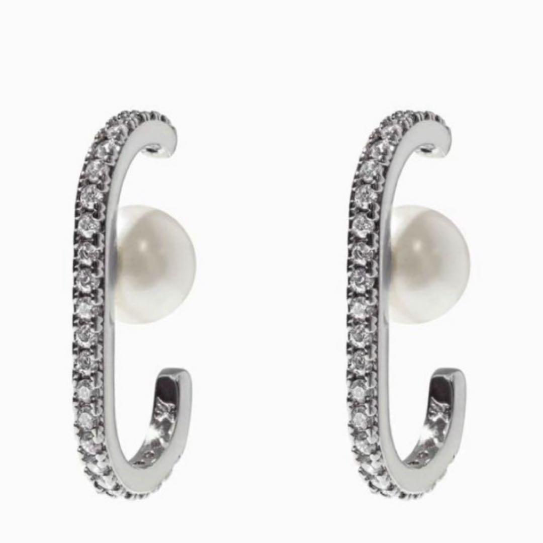 ステラハリウッド ビジューラインパールピアス(シルバー)