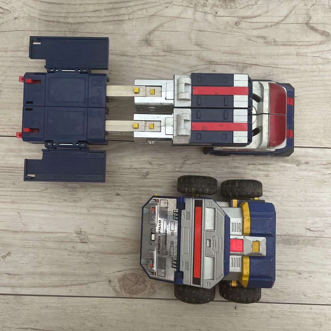 DX超合金ダイナマン ダイナモービル　ダイナキャリー