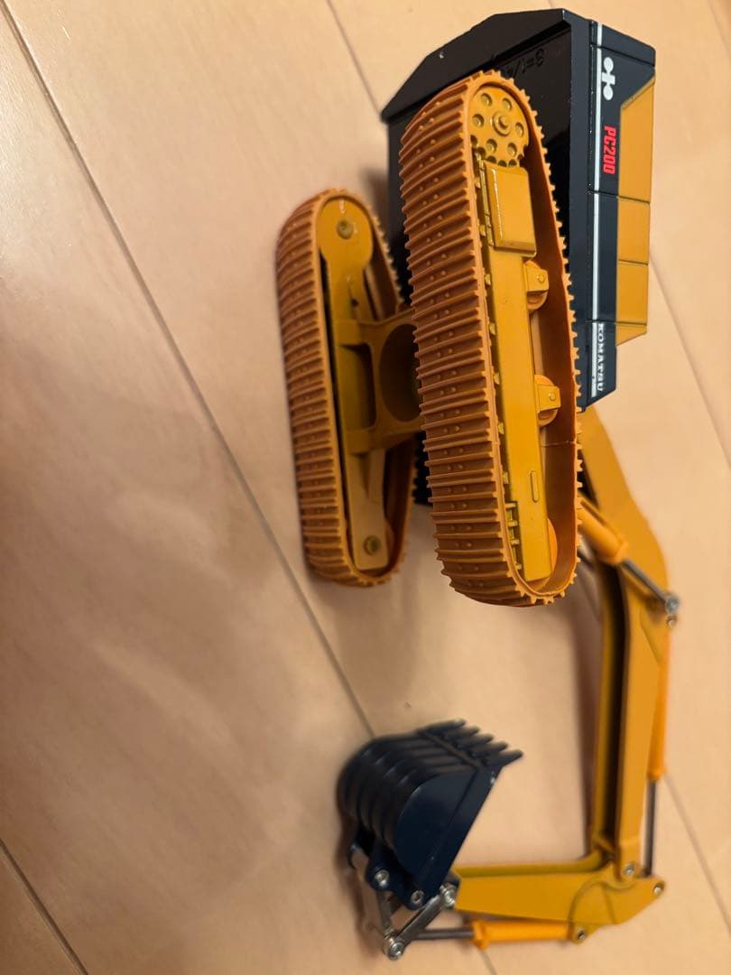 トミカ　ダンディ　DK-001 コマツ　パワーショベル　PC200