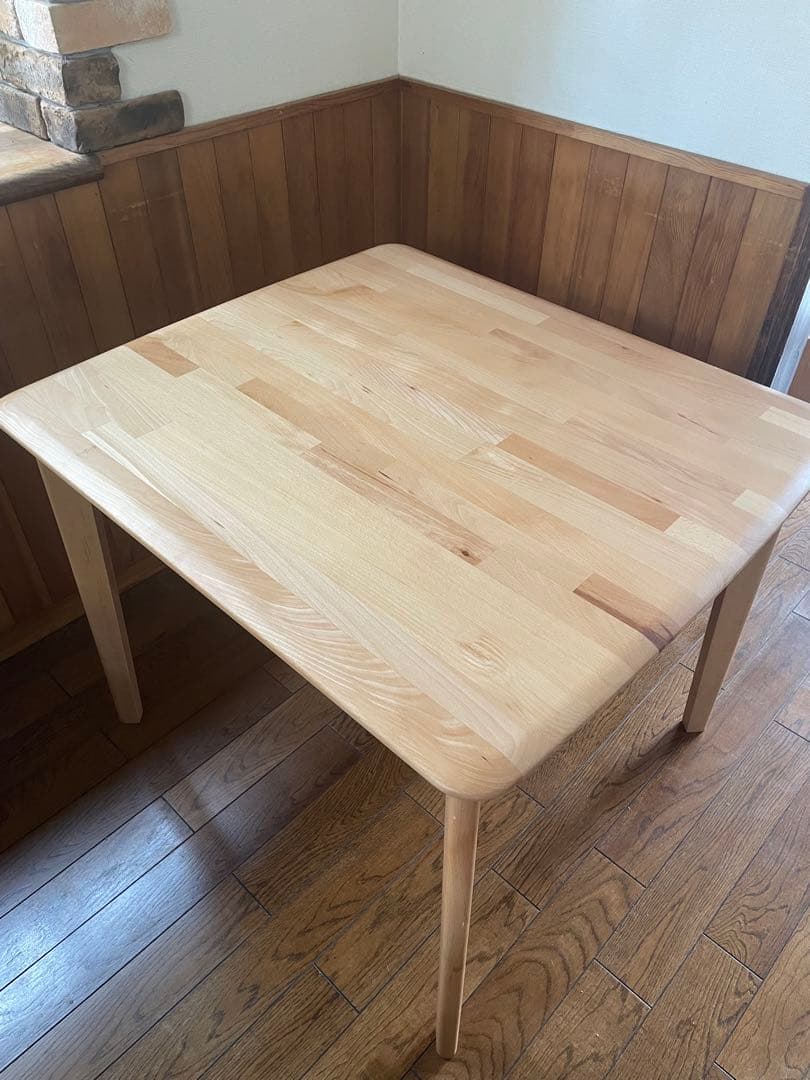 送料込　ニトリ　2人用　ダイニングテーブル　Nコレクション