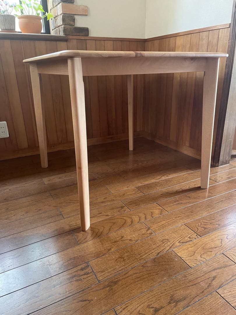 送料込　ニトリ　2人用　ダイニングテーブル　Nコレクション