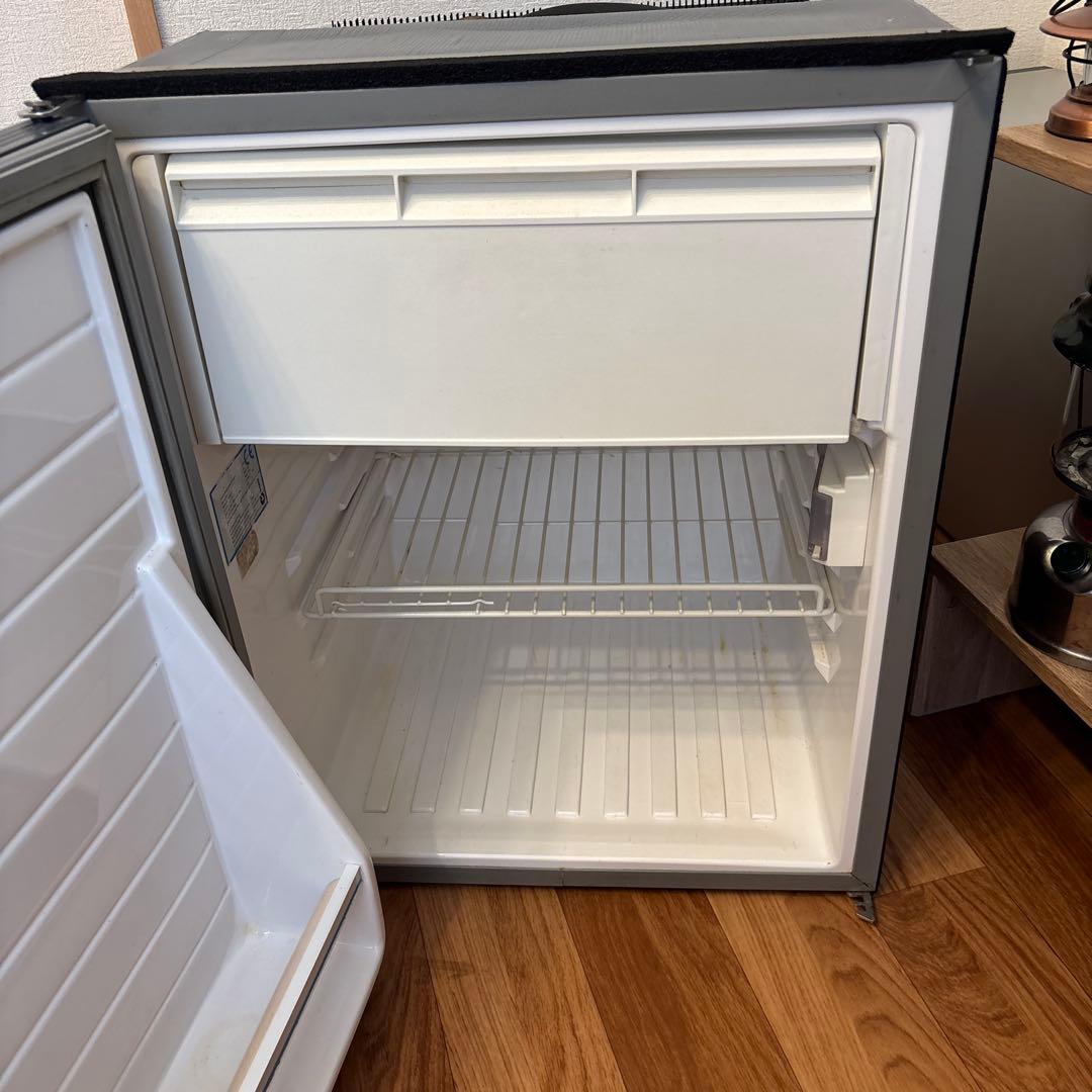 キャンピングカー冷蔵庫　WAECO