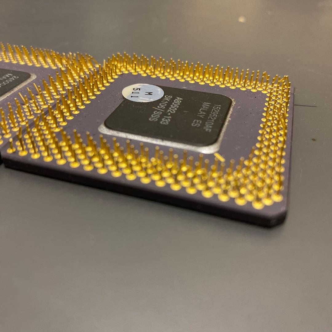 レトロ CPU Intel premium