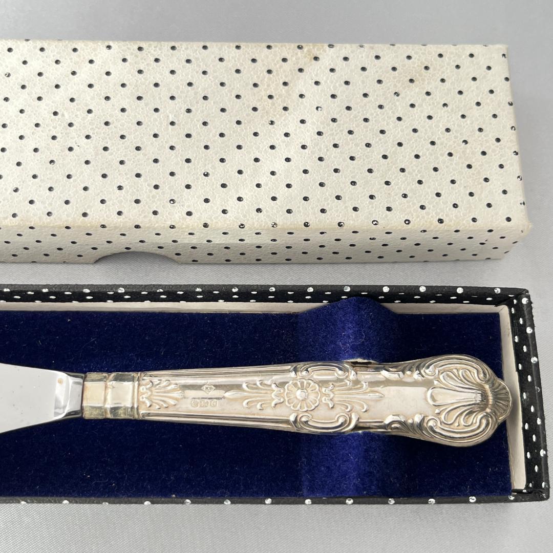 Harrison Brothers】【純銀ハンドル】キングス バターナイフ - メルカリ