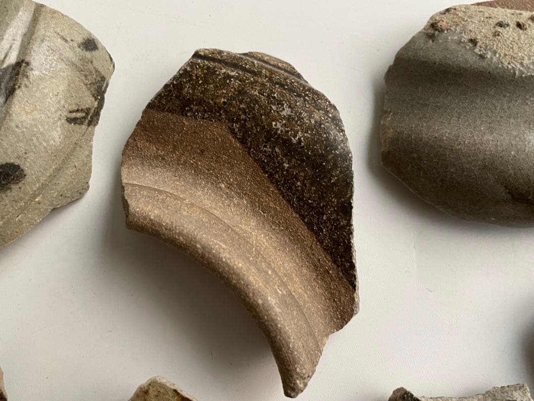 骨董　アンティーク　古唐津　絵唐津　陶片　残欠　焼山窯ほか　叩き技法　出土　発掘