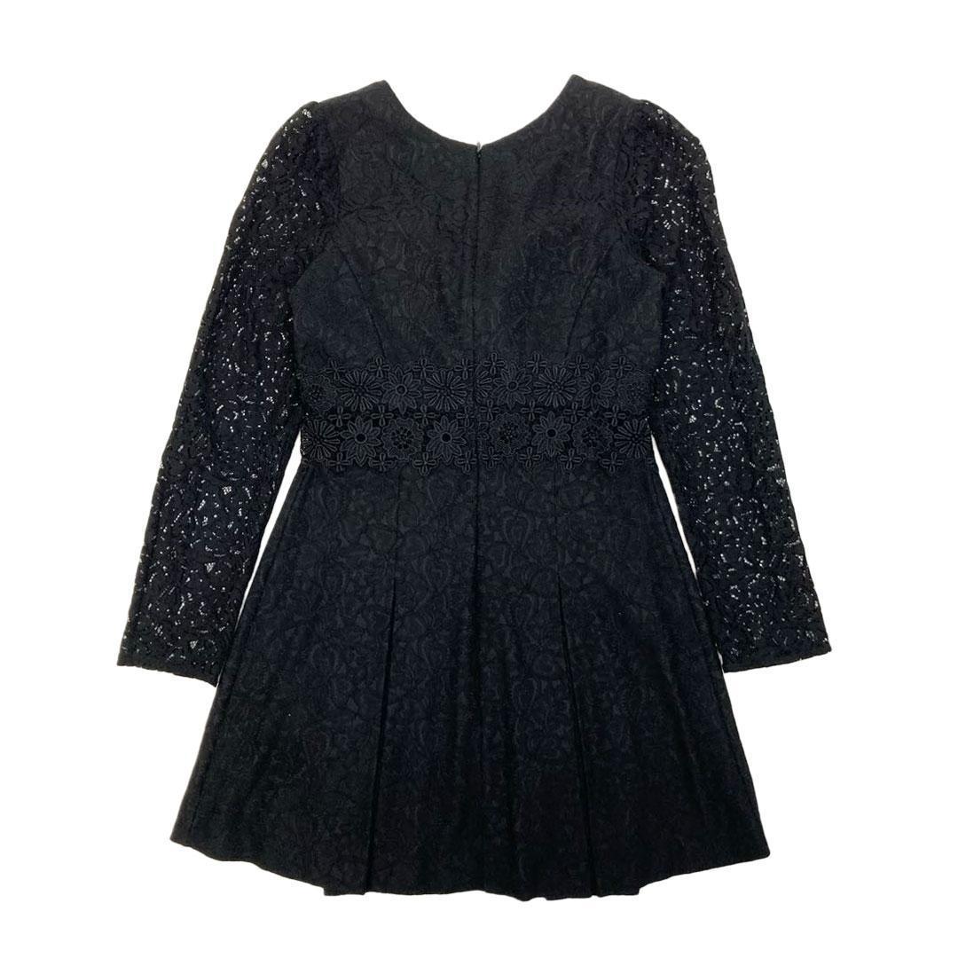 Donia Quinn ドニアクイーン 総レース ボックスプリーツ ミニドレス