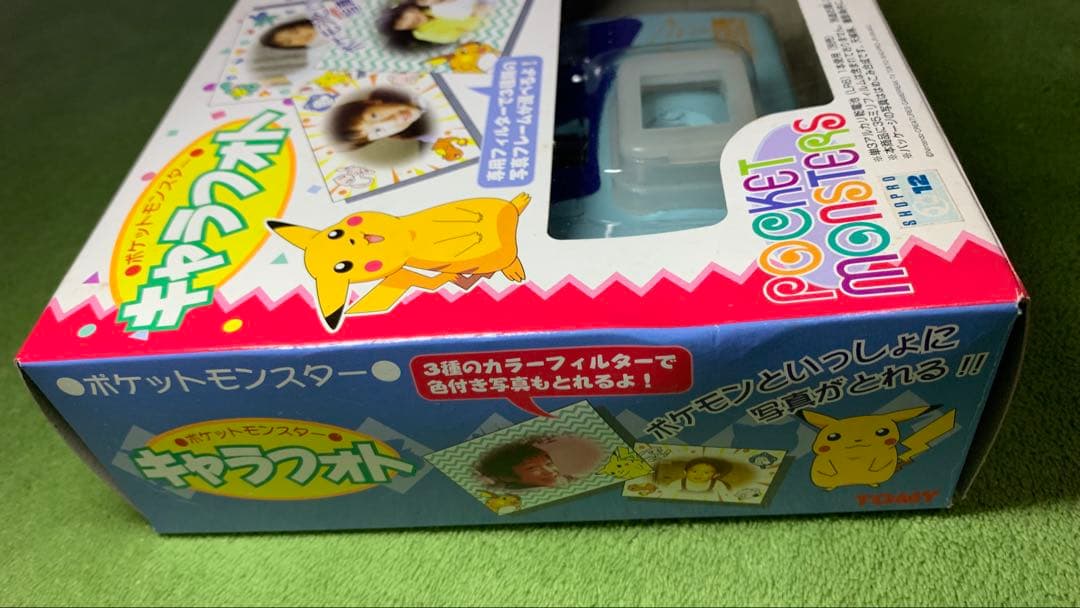 旧TOMY キャラフォト カメラ 初期ポケモン ピカチュウ フィルムカメラ