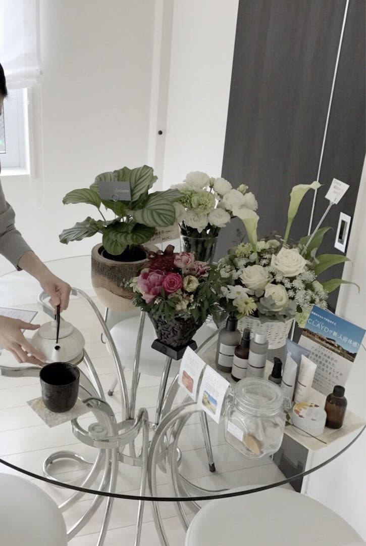 ダイニングテーブル/ガラステーブル/丸テーブル/おしゃれテーブル