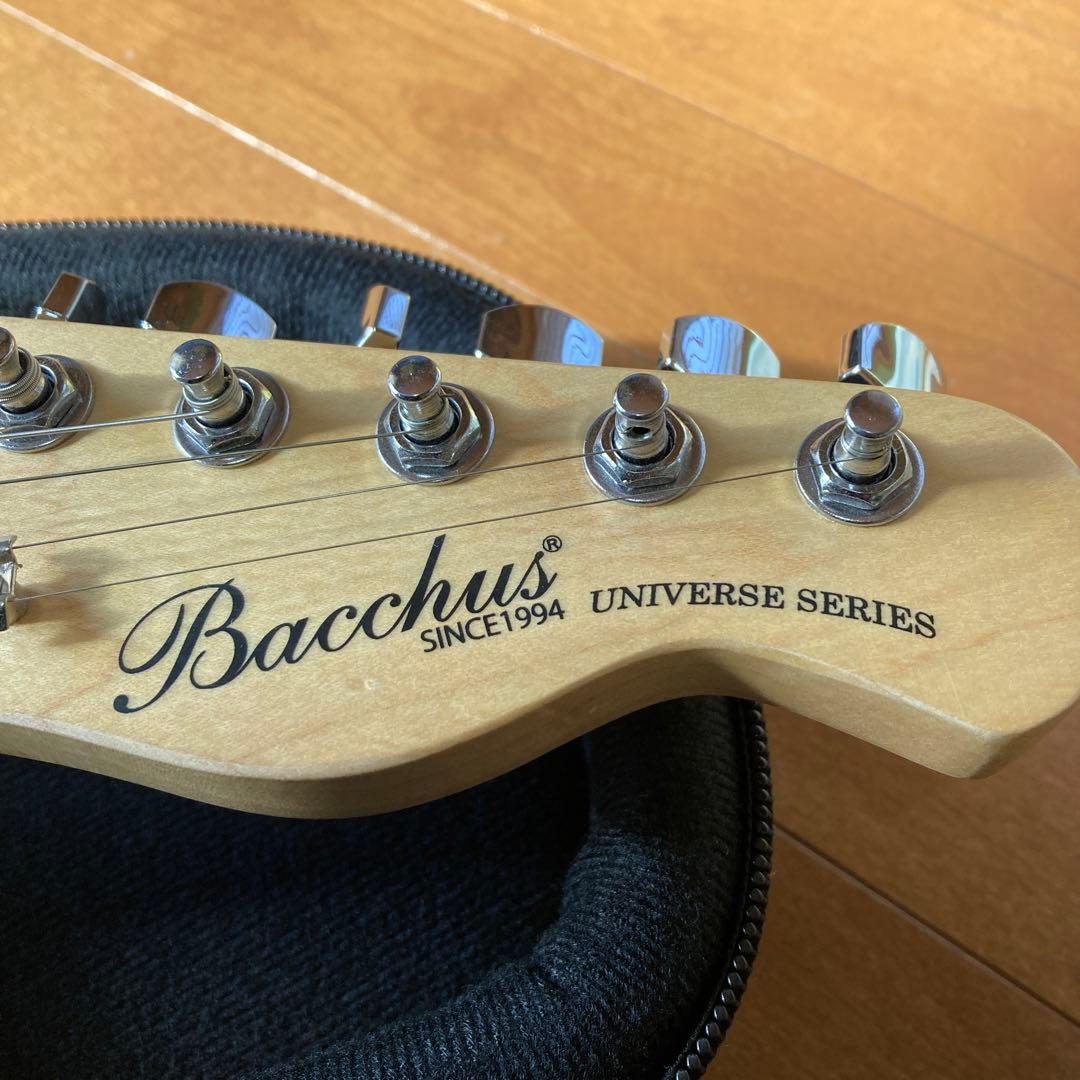 エレキギター、スタンド、ケース、スピーカー、マガジンCDセット