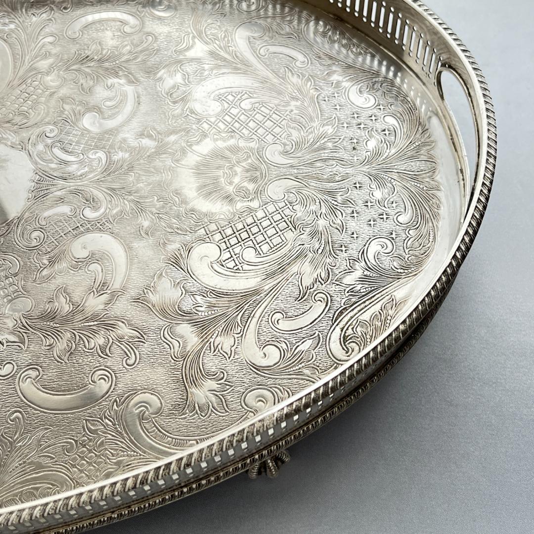 【英国】 ギャラリートレー オーバル型 45cm 装飾フット 大型