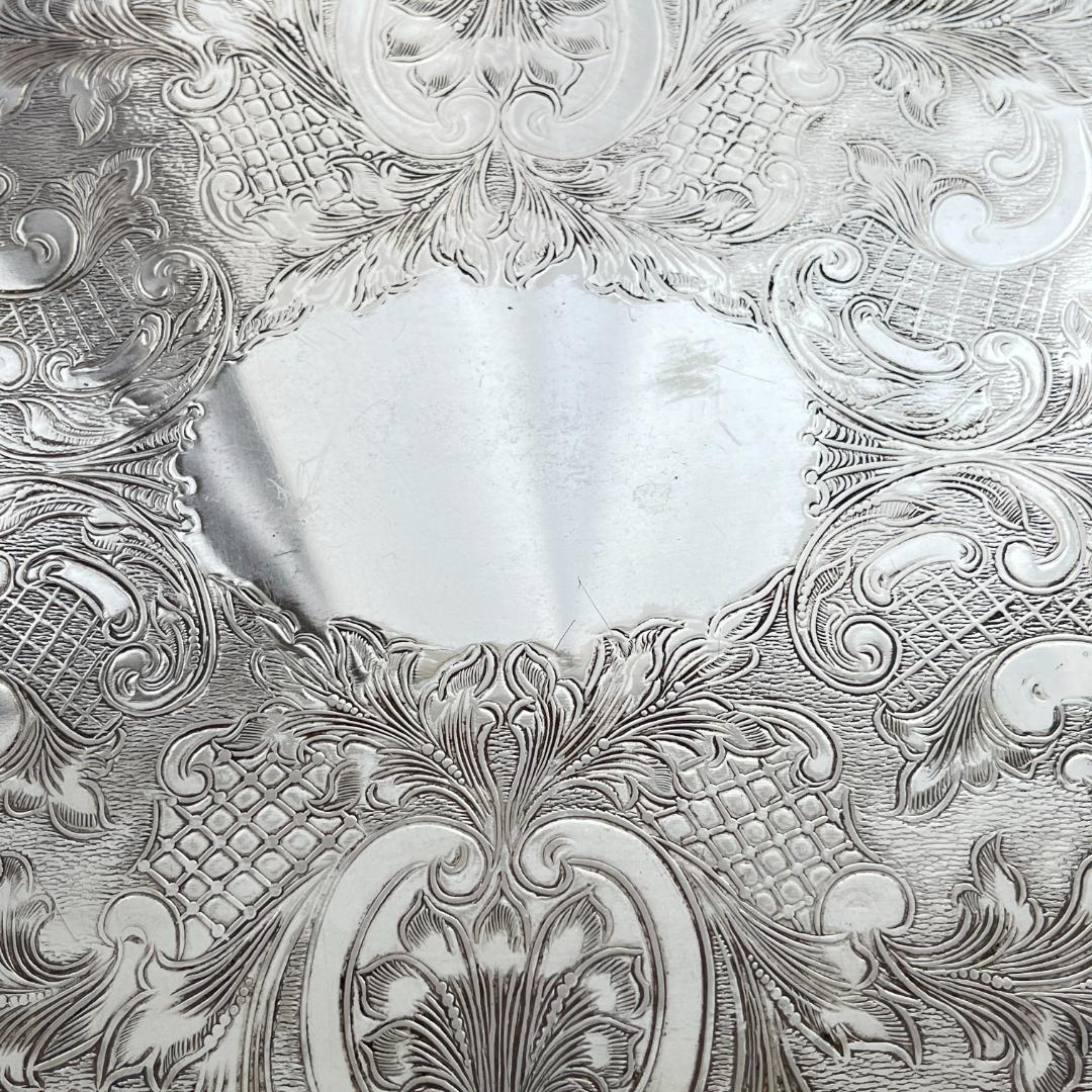 【英国】 ギャラリートレー オーバル型 45cm 装飾フット 大型