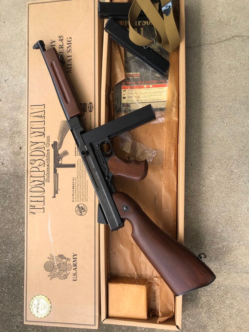 東京マルイ　トンプソン　電動ガン