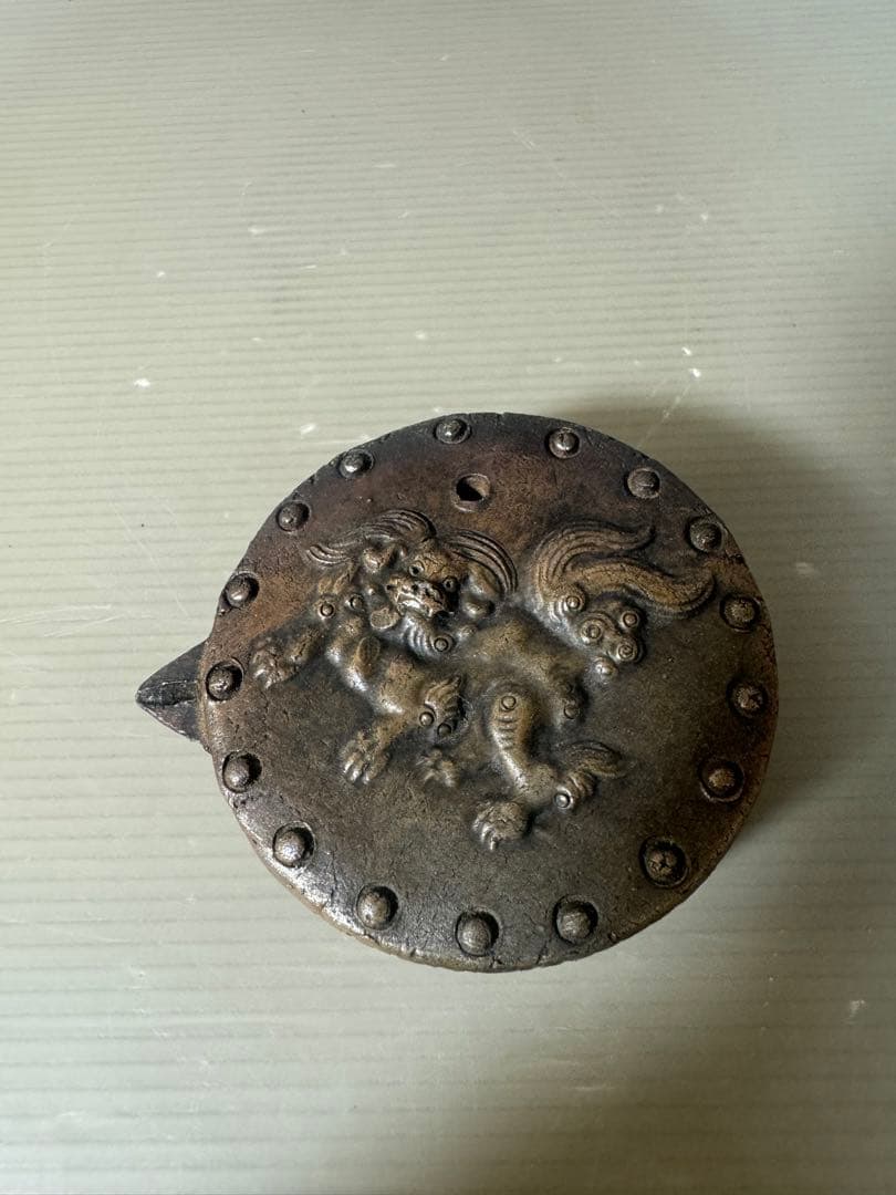 2650 文房四宝書道具　備前焼　唐獅子文　水滴