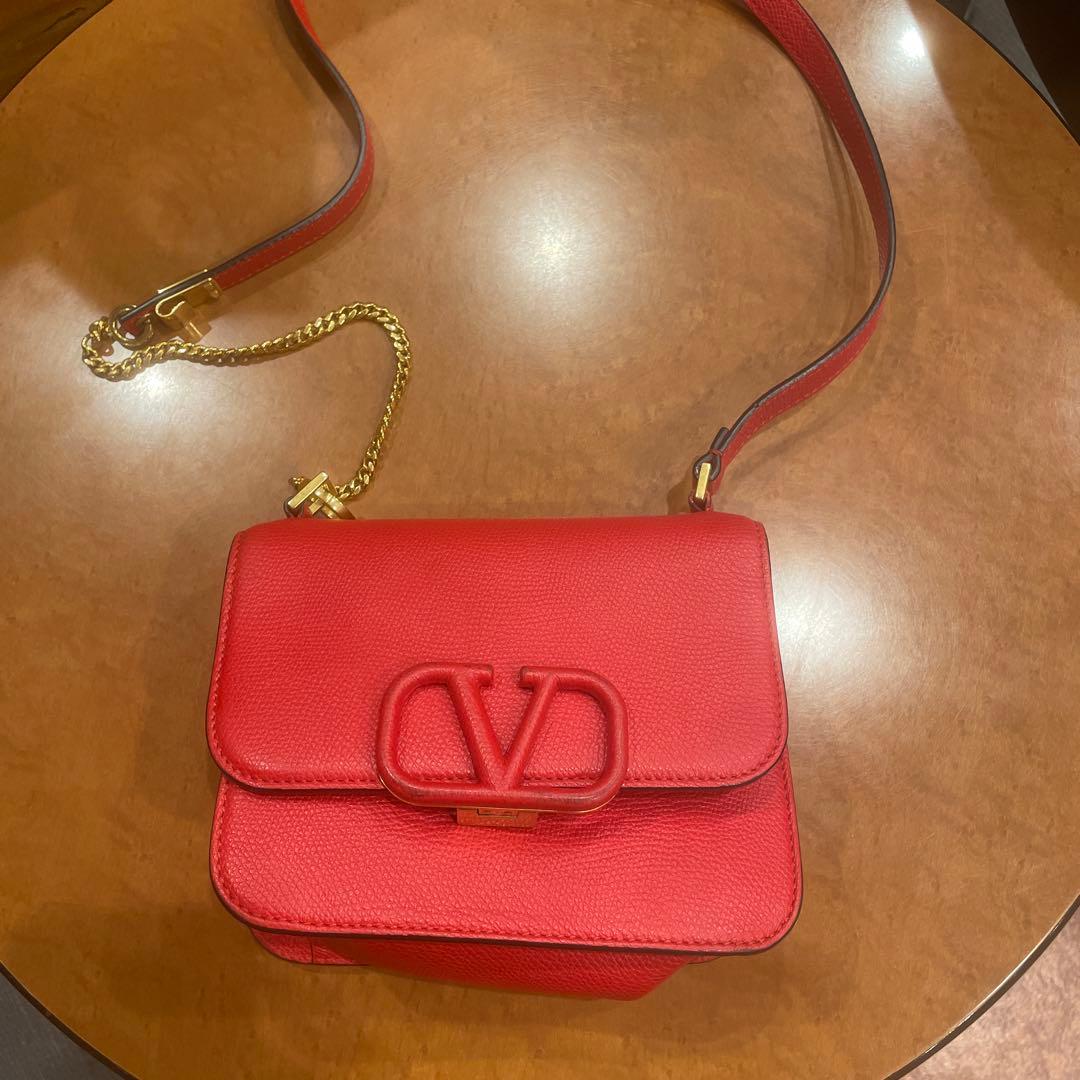 Valentino ヴァレンティノ　レザー　バッグ
