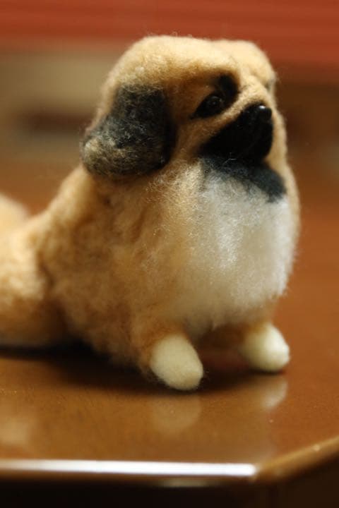 羊毛フェルト ペキニーズ