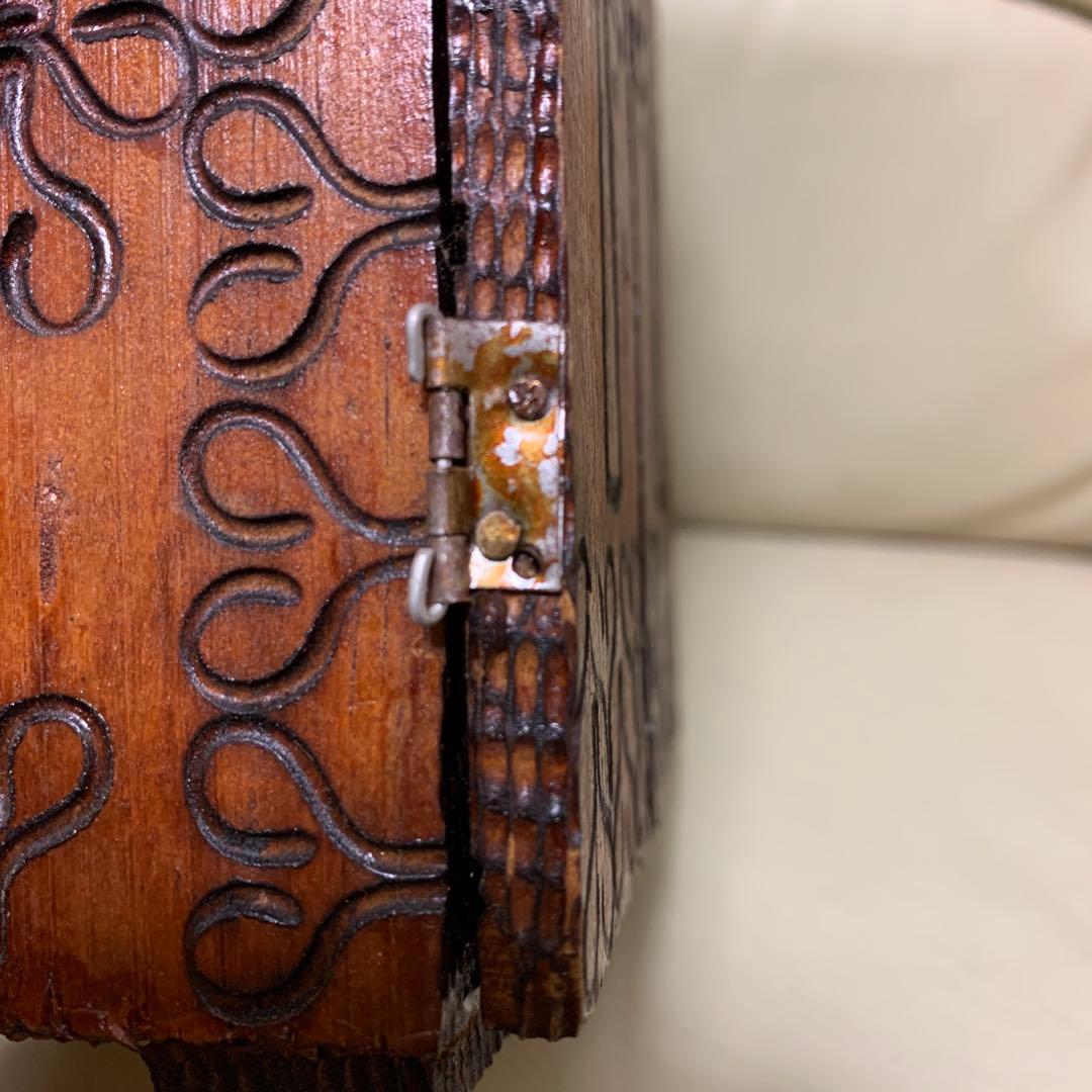 聖母マリアの彫刻入り木製箱 祭壇 キリスト ローライダー チカーノ