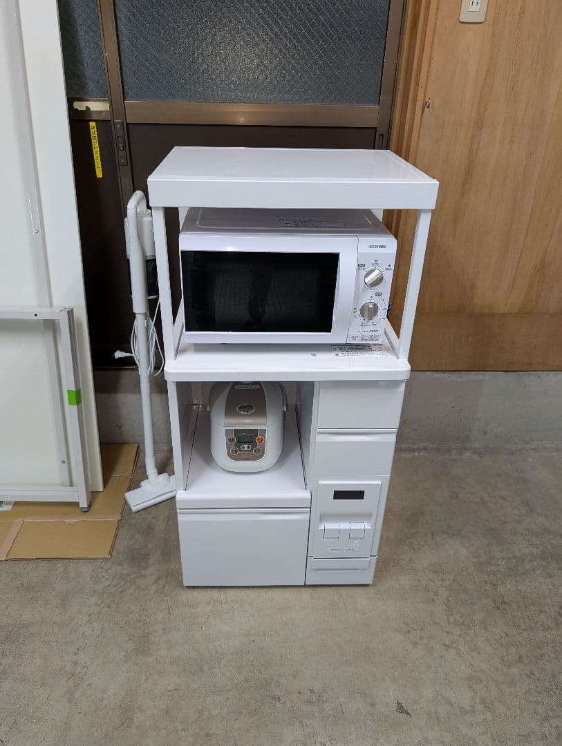 折畳みテーブル・チェア2脚set +3,000円 キッチンラック+5,000円