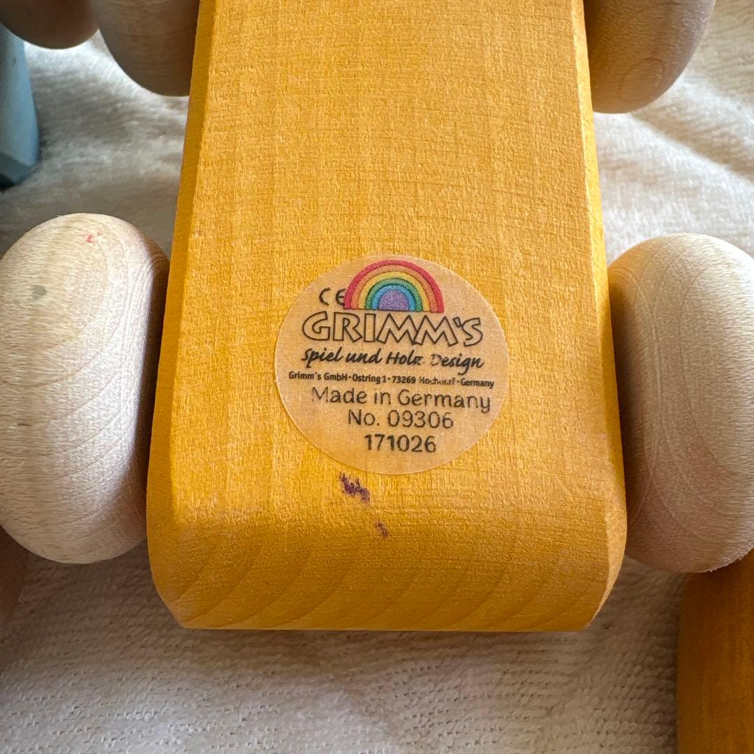 グリムス　オープンカー　車　木製　おもちゃ　知育玩具