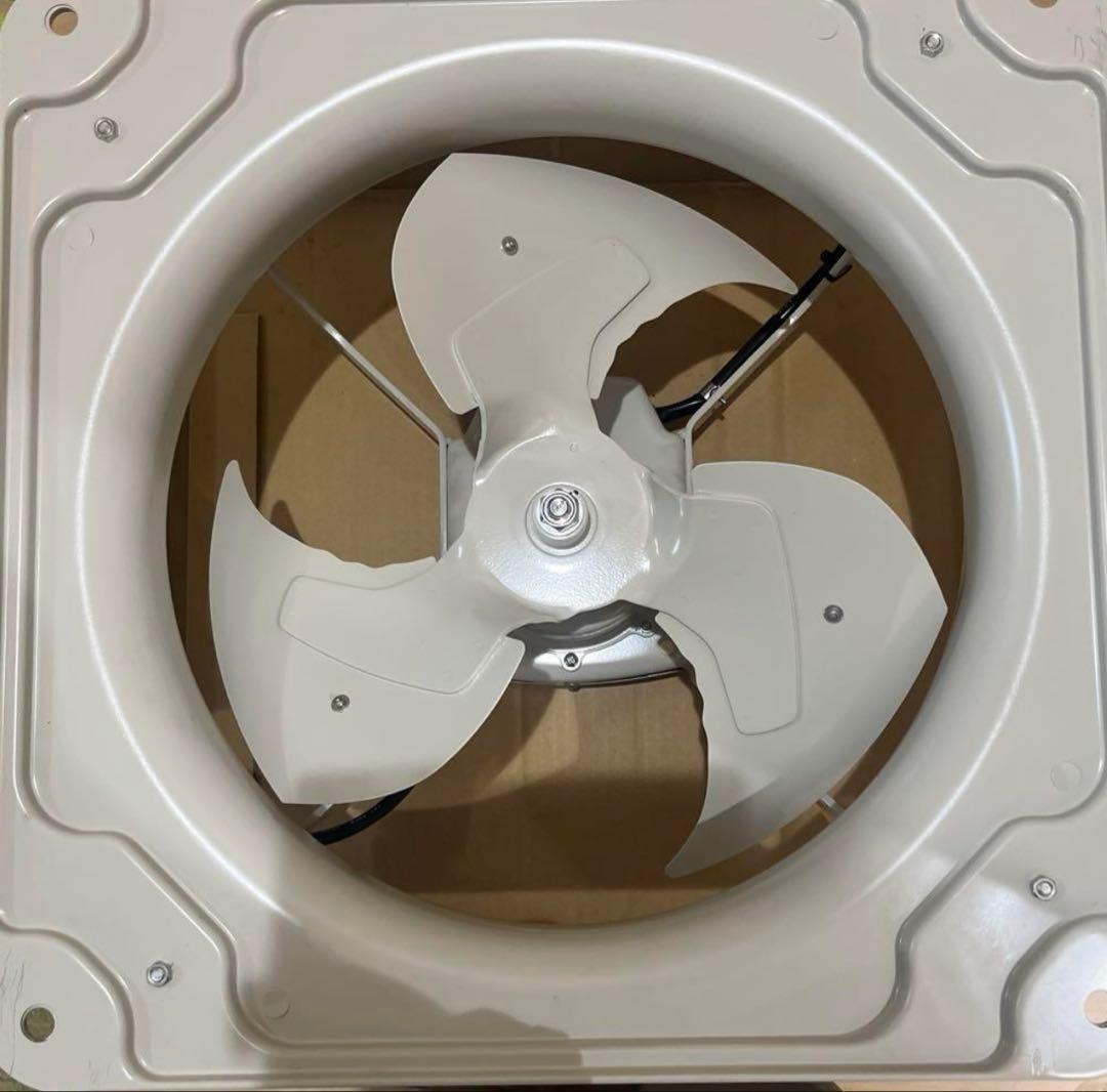 40cm業務用換気扇、風量3720/4320m³/h、消費電力15/20W