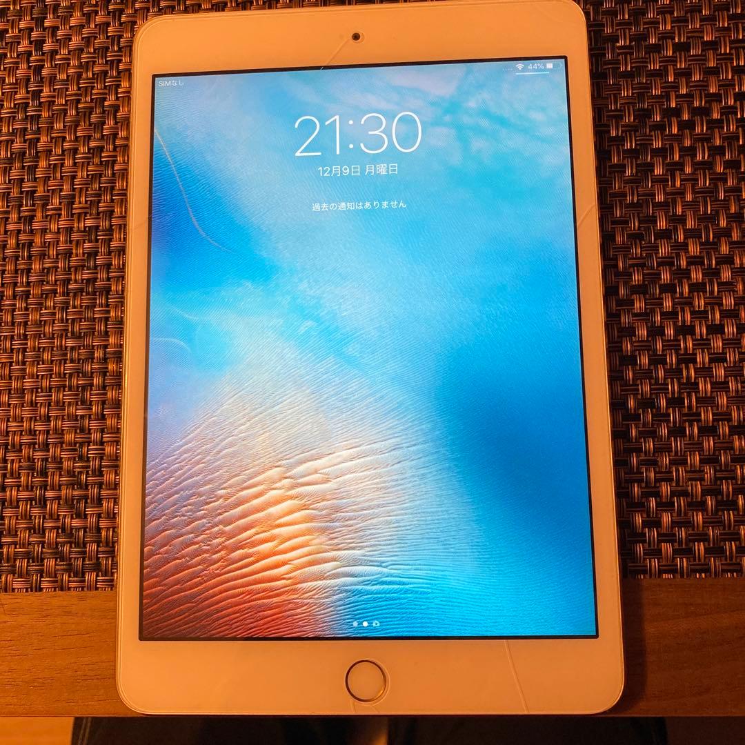 iPad本体 Apple iPad mini 3 64GB b03e3487-68c4-4633-9fb8-