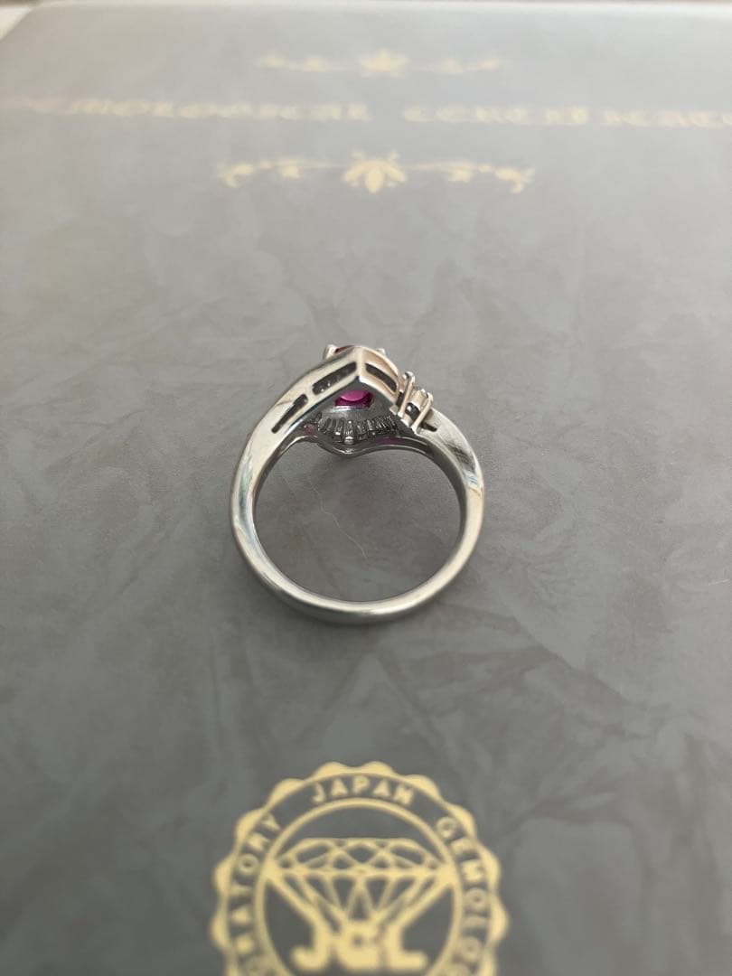 ダイヤ取巻きルビーリング 鑑別書付き