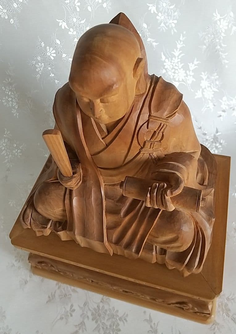 日蓮聖人坐像 3.5寸 #073 ◇白檀 木彫 仏像