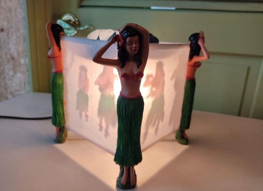 フラガールフィギュア☆デッドストック☆ Amazon.co.jp: ソーラー