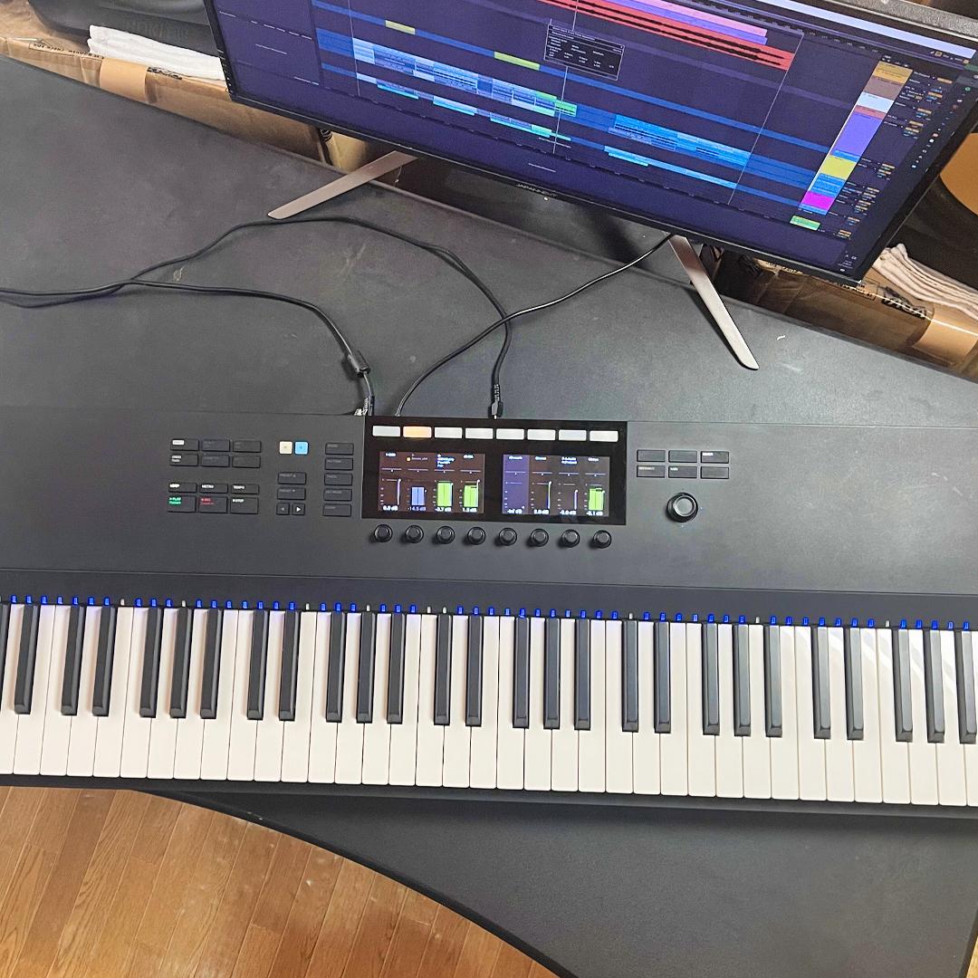 KOMPLETE KONTROL S88 MK2 T116253113 - DTM/DAW新 デザイン