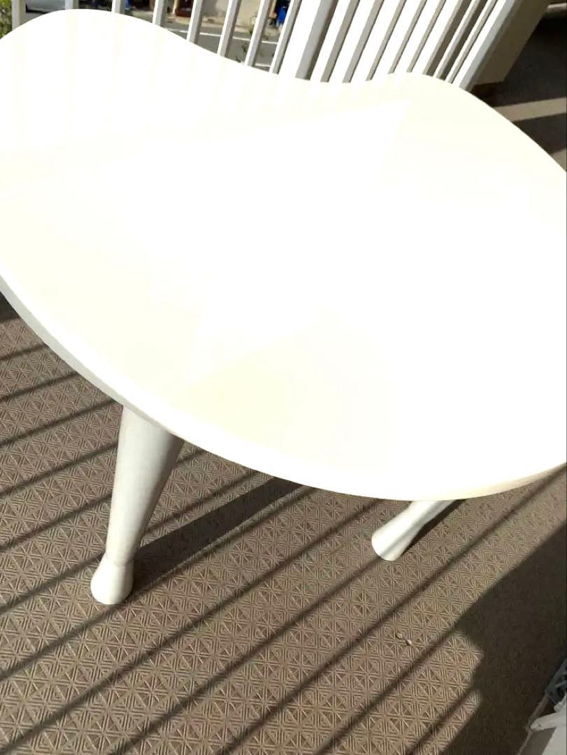 パレット型 ホワイトダイニングテーブル 広々 インテリア 真っ白