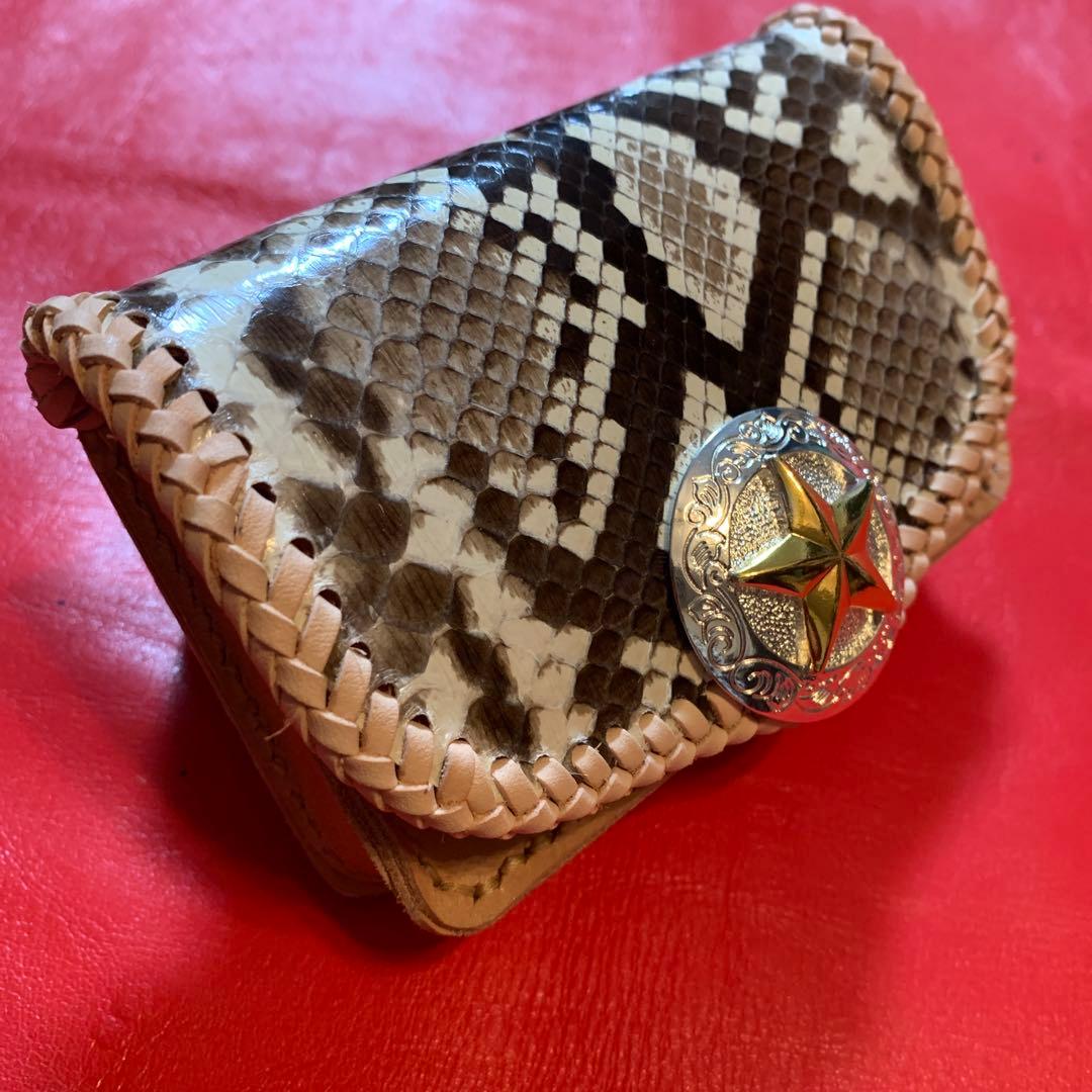 ハンドメイドレザークラフトダイヤモンドパイソンミドルウォレット財布　カードケース