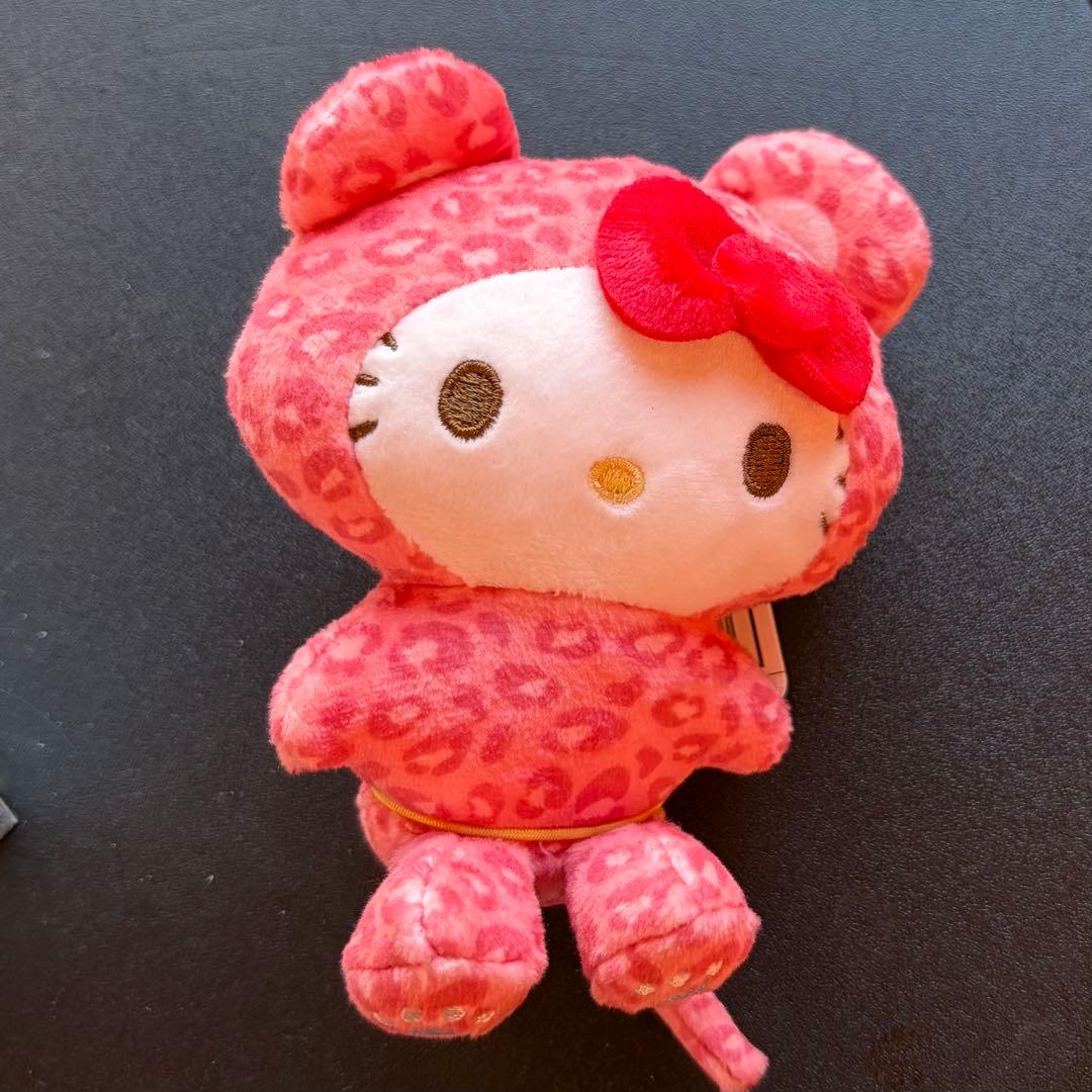 サンリオ ハローキティ ヒョウ柄ぬいぐるみ タグ付き - メルカリ