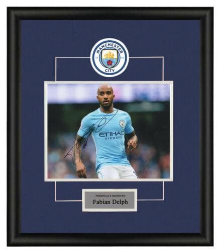 直筆サイン入り写真 ファビアン・デルフ マンチェスター・シティFC SA