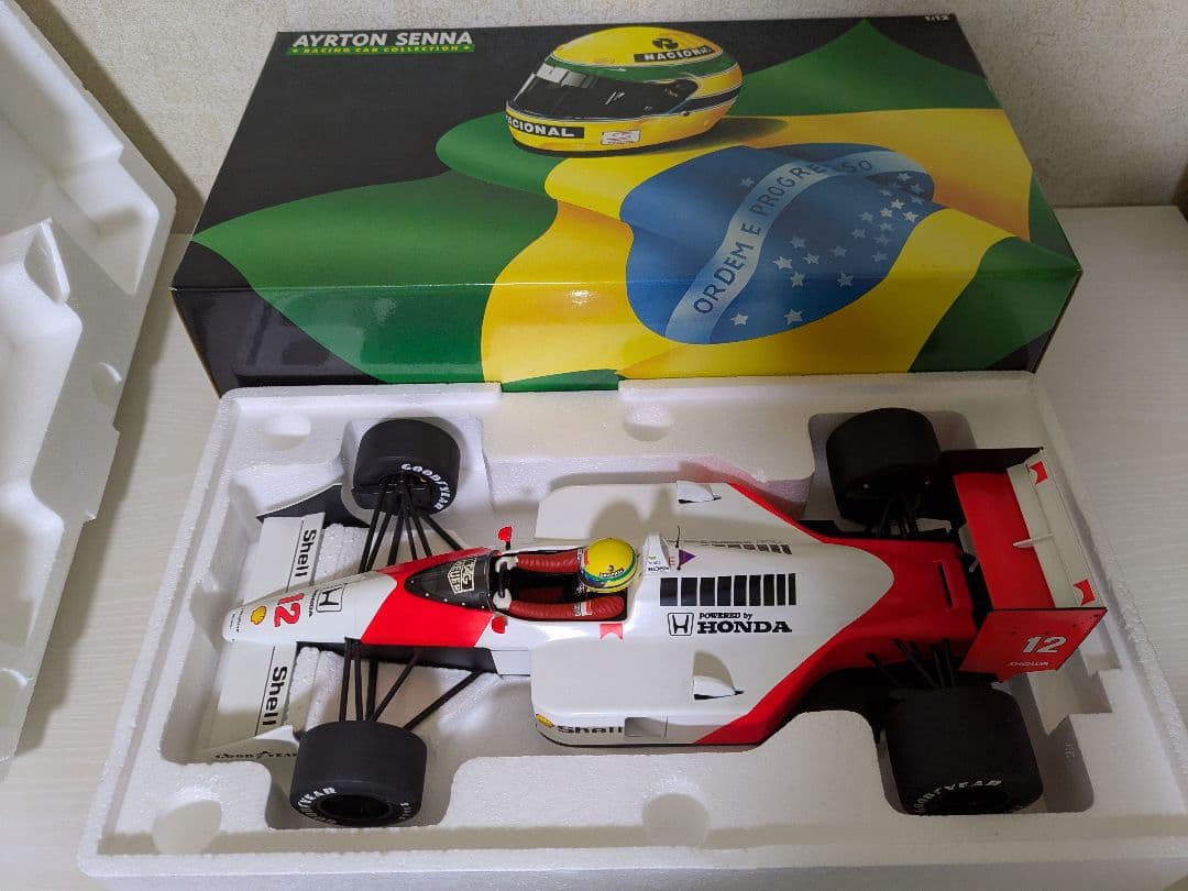 F1 MINICHAMPS 1/12 マクラーレンMP4/4 アイルトン・セナ