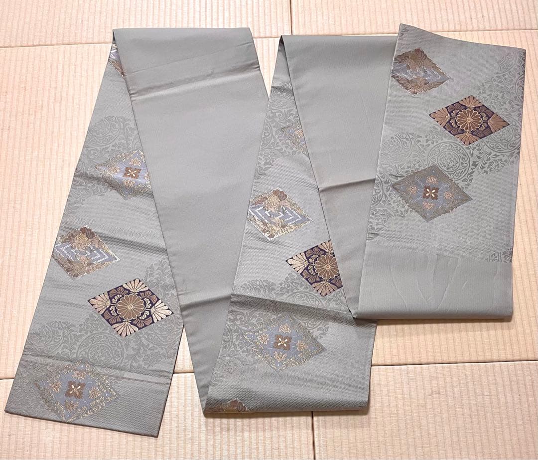 銀鼠色 美しい織り 袋帯