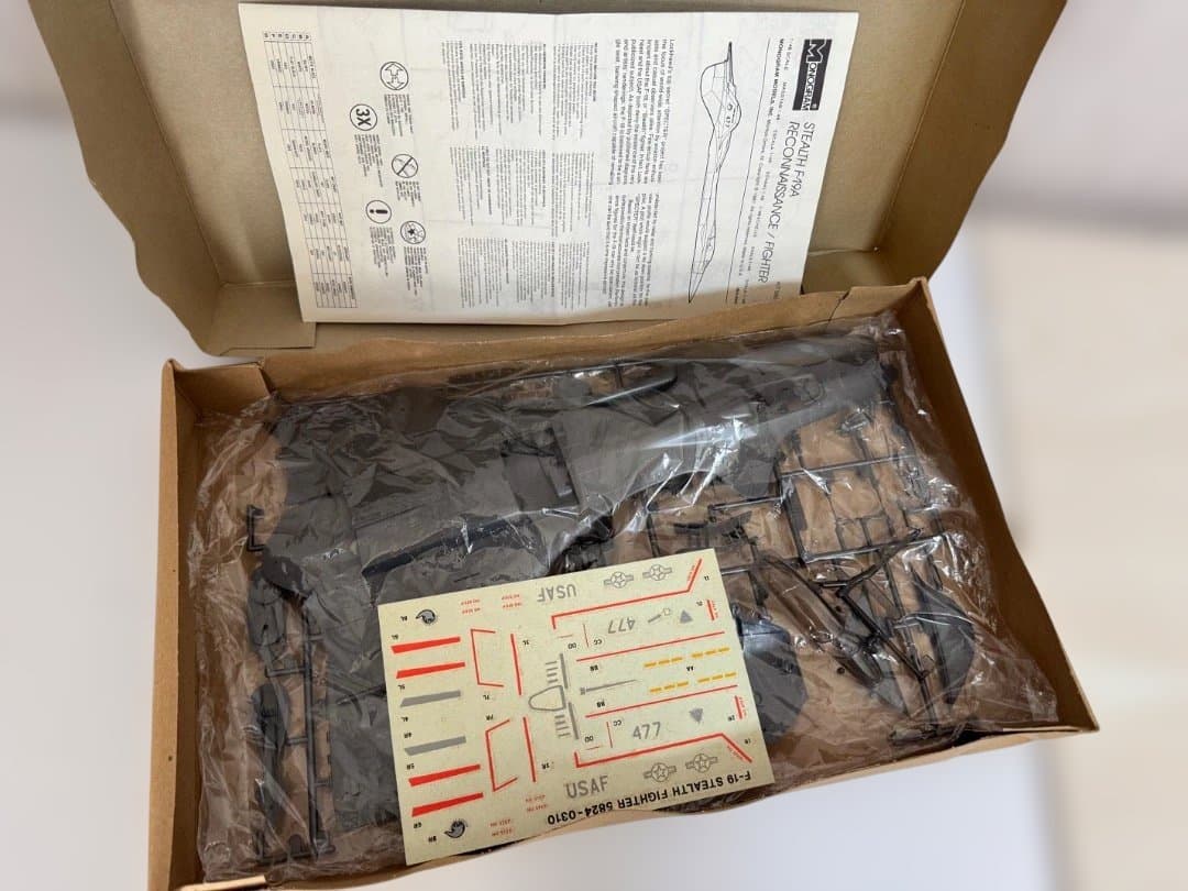 絶版貴重 MONOGRAM 1/48 F-19 STEALTH FIGHTER 人気 商品 通販